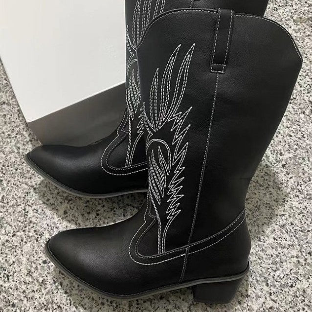 Damen Cowboy-Stiefel mit hohem Absatz und kunstvollen Stickereien WW
