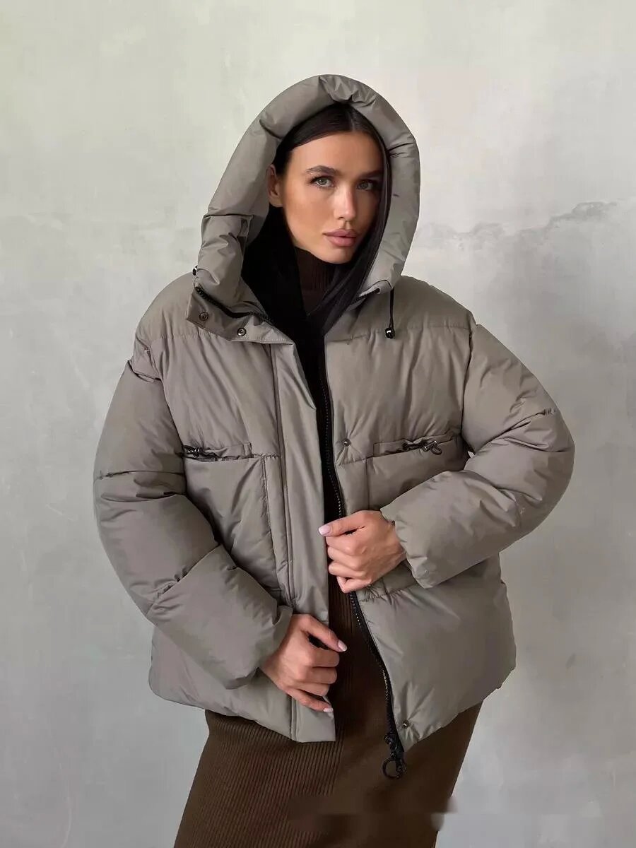 Damen Sportliche Winterjacke mit hohem Kragen und praktischen Taschen WW