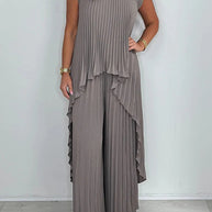 Damen Plissiertes Jumpsuit mit fließendem Schnitt und asymmetrischem Design WW
