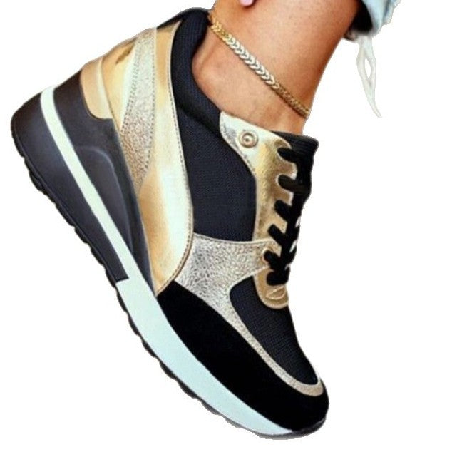 Damen Modische Sneaker mit edlem Metallic-Detail und sportlicher Sohle W&W Mode