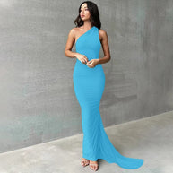 Damen Abendkleid im asymmetrischen Schnitt mit elegantem Schlitz und fließendem Stoff WW