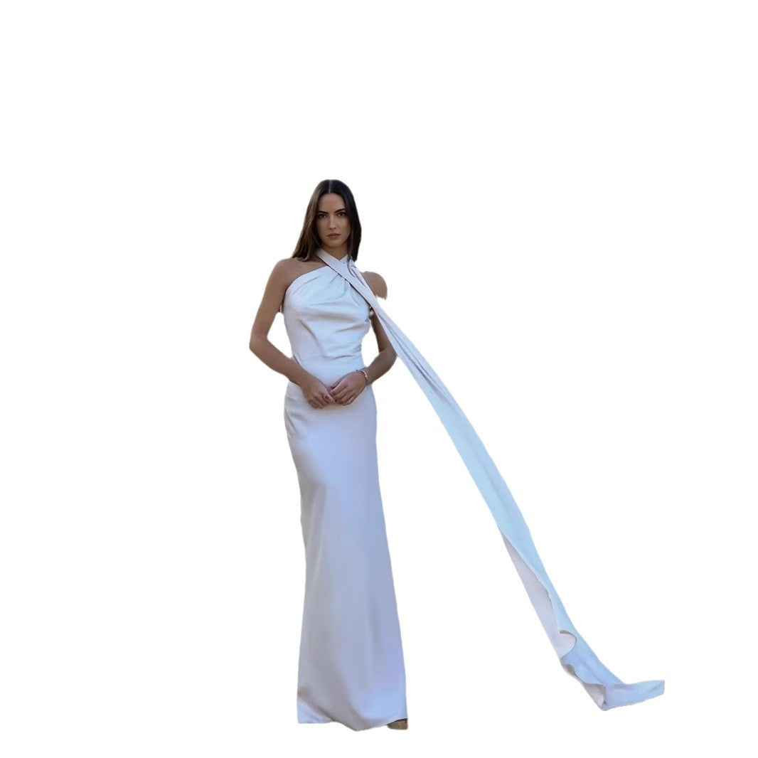 Damen Abendkleid mit asymmetrischem Schnitt und elegantem Stehkragen WW