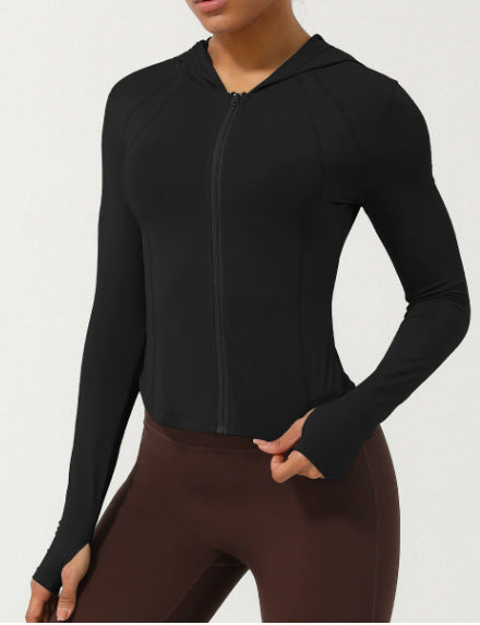 Damen Sportjacke mit praktischen Daumenlöchern und athletischem Schnitt WW