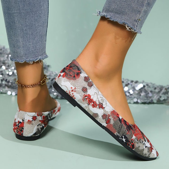 Damen Ballerinas mit floralem Muster und elegantem, spitzem Zehenbereich W&W Mode