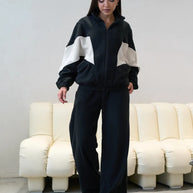 Damen sportliches Fleece-Set mit hochgeschlossenem Kragen und weiten Hosen WW