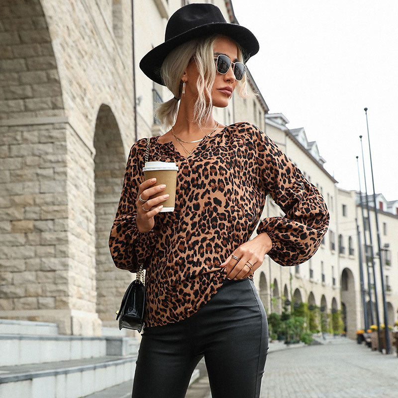Damen Bluse mit einzigartigem Leopardenmuster und voluminösen Ärmeln W&W Mode