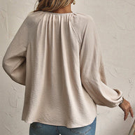 Damen Blusenshirt mit modischen Rüschendetails und verstellbarem Kordelzug W&W