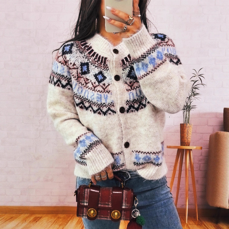 Damen Strickjacke mit buntem nordischen Muster und hochwertigen Holzknöpfen WW