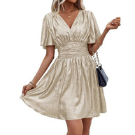 Damen Abendkleid mit schimmerndem V-Ausschnitt und voluminösen Ärmeln WW