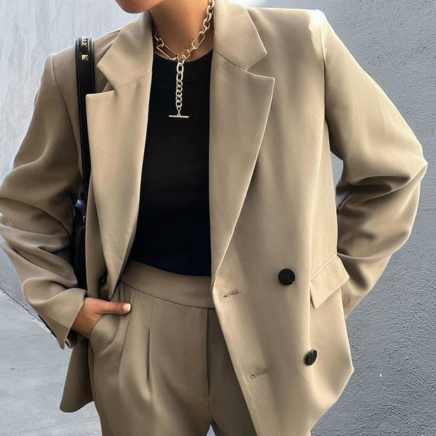 Damen Anzugjacke und Hose im eleganten Oversized-Stil WW