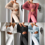 Damen Set aus weichem Strickoberteil und modischen Leggings WW