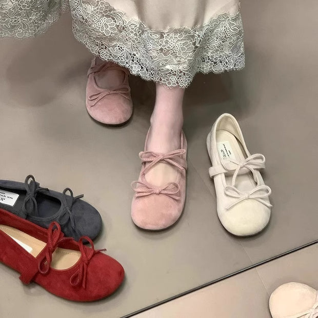 Damen Ballerinas aus weichem Wildleder mit zartem Schleifenverzierung WW