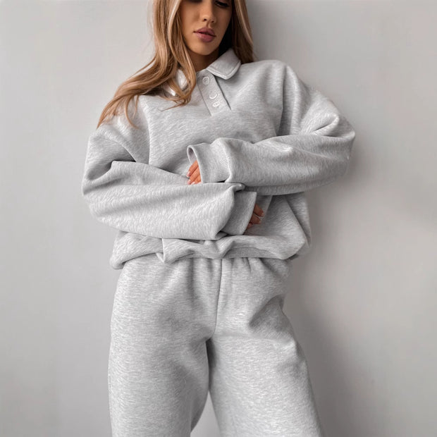 Damen sportliches Fleece-Set mit weiten Hosen und Polokragen WW