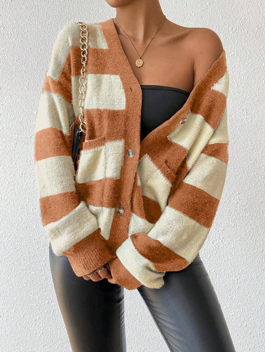 Damen Strickjacke mit trendigem Blockstreifenmuster und weichem Material WW