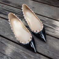 Damen Stilvolle Spitz-Zeh Flache Schuhe mit Dekorativen Nieten WW