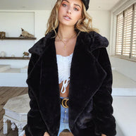 Damen elegante Fake-Fur Jacke mit weichem Kragen und lässigem Schnitt WW