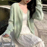 Damen Strickjacke mit romantischem Zopfmuster WW