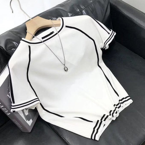 Damen Sportliches Kurzarm-T-Shirt mit Kontrastnähten WW