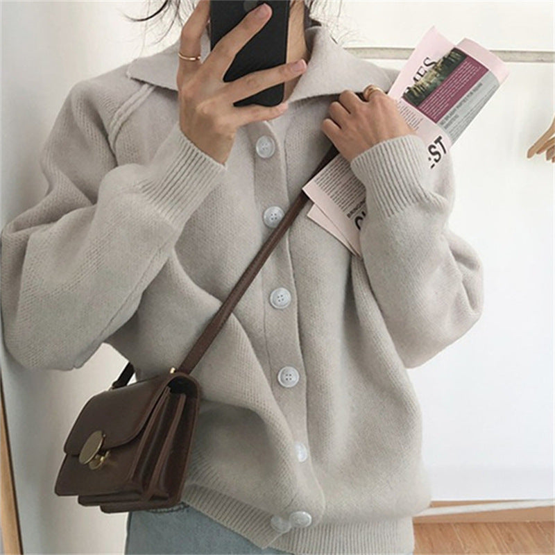 Damen bequemer Strickcardigan mit klassischem Kragen und Knopfverschluss WW