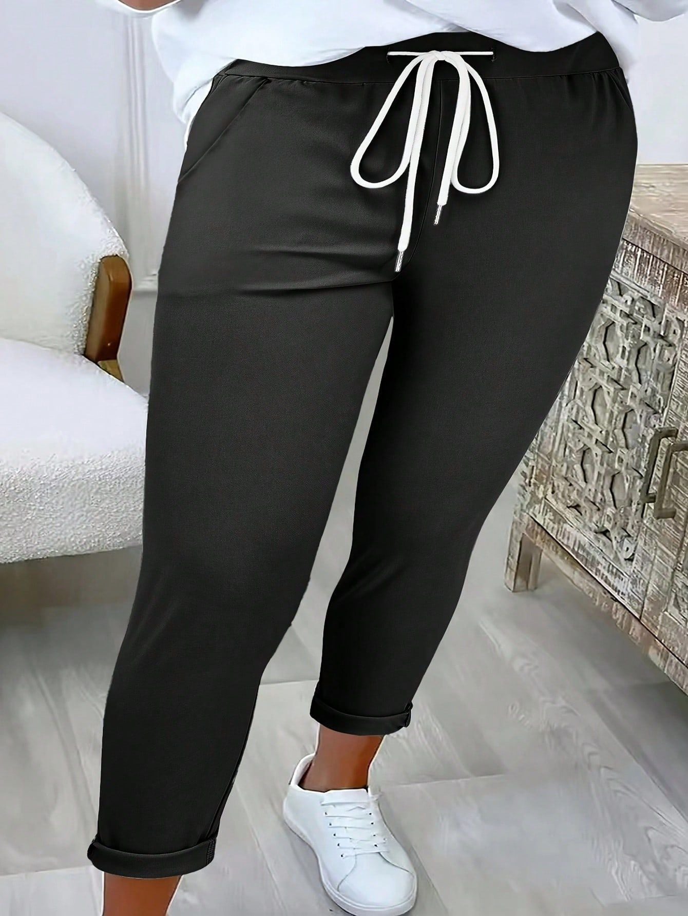 Damen Bequeme Freizeithose mit verstellbarem Kordelzug und lässigem Schnitt WW
