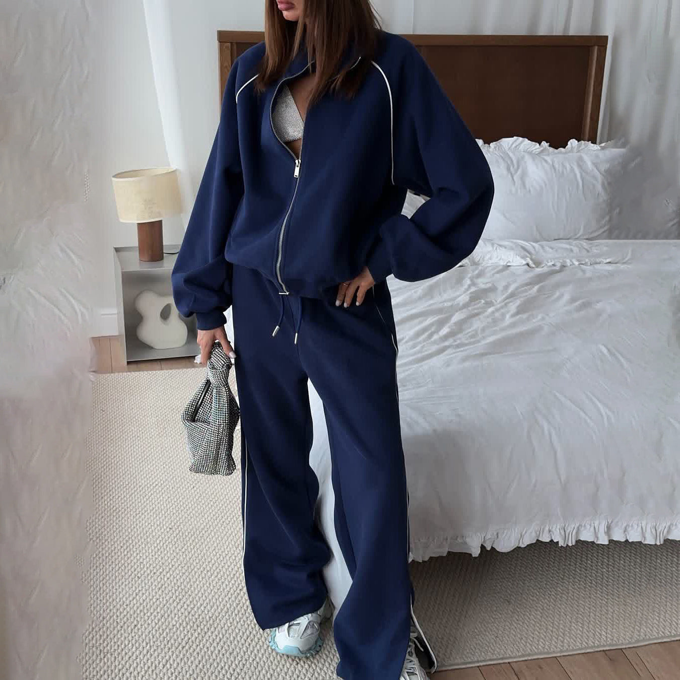 Damen Sportliche Sweatjacke und Jogginghose-Set WW