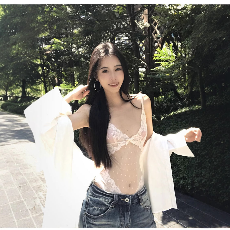 Damen Spitzen Bodysuit mit zarten Detaillierungen WW