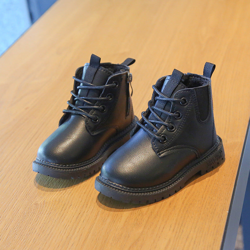 Damen Trendige Stiefel mit gefüttertem Innenbereich und seitlichem Reißverschluss WW