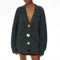 Damen Strickjacke mit auffälligen Knopfdetails und weichem Material WW