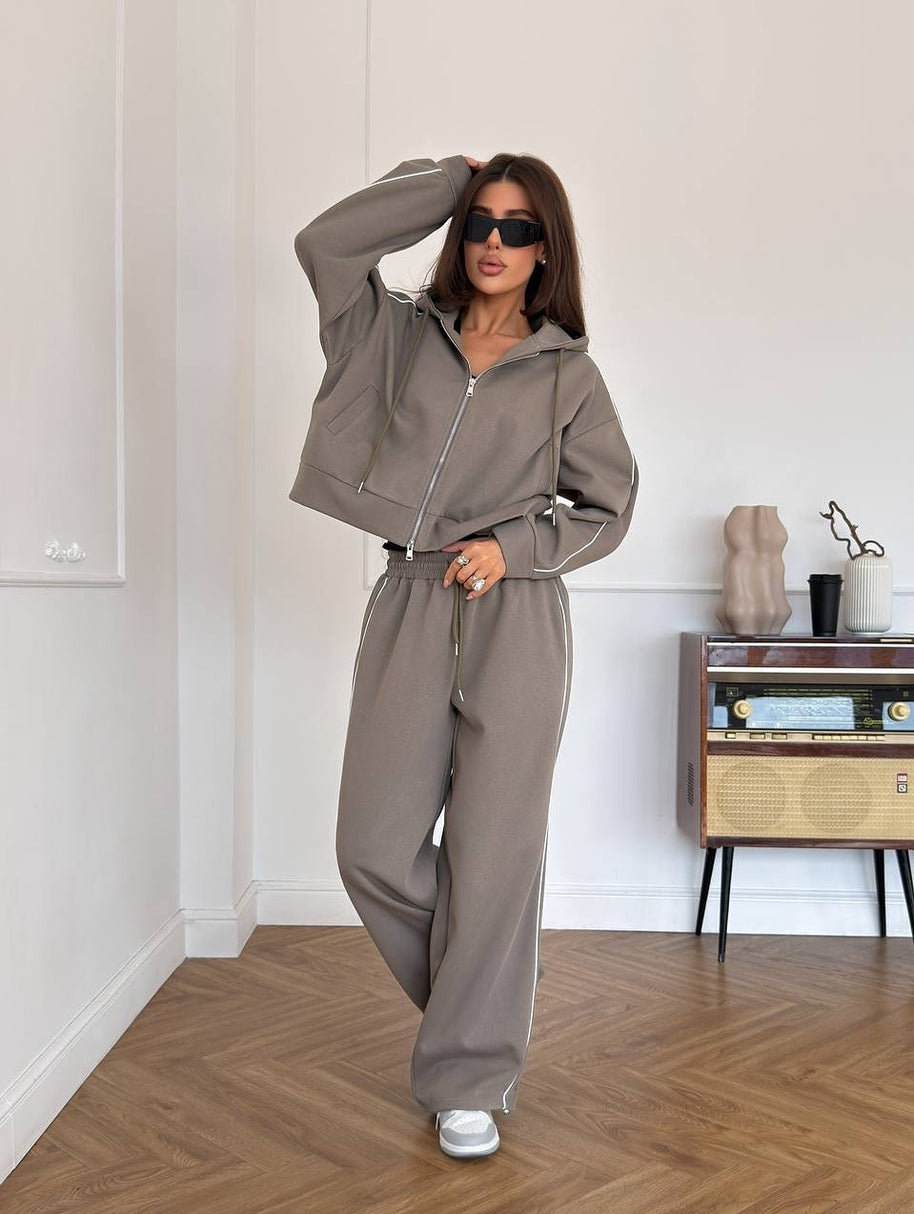 Damen Sportliches ZIP-Hoodie-Set mit weiten Hosen WW