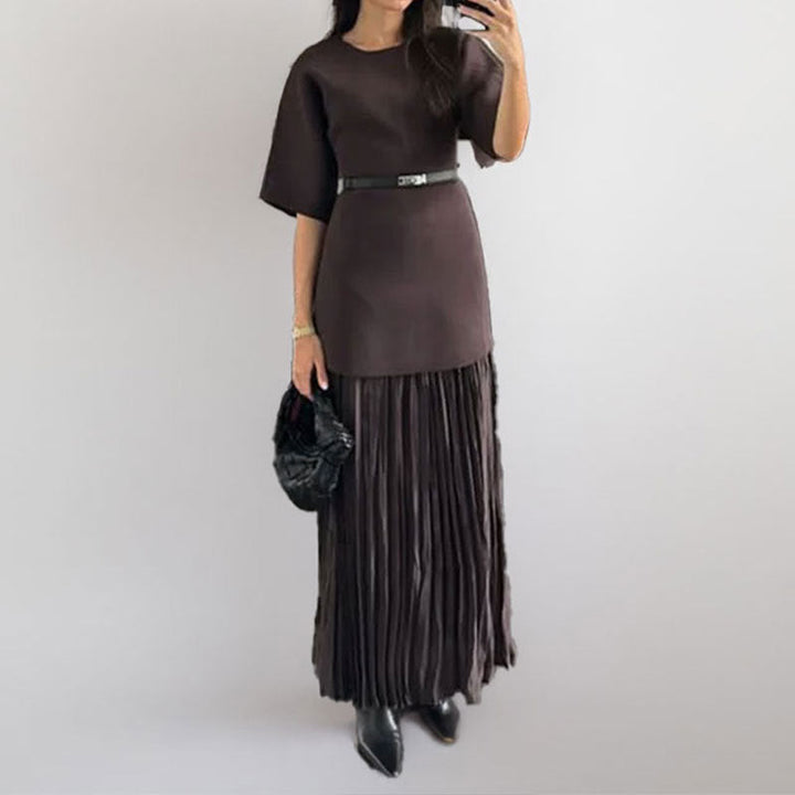 Damen Maxikleid mit elegantem Falten-Design und modernem Schnitt W&W Mode