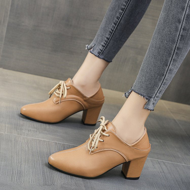 Damen Schnürschuhe mit Blockabsatz und modischem Design W&W Mode