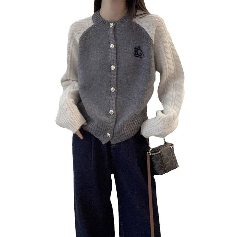 Damen Strickjacke mit dekorativen Zopfmustern WW