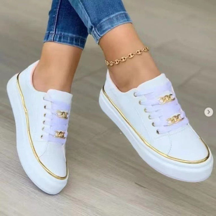Damen Sneakers mit modischem Satin-Obermaterial und eleganten Goldakzenten W&W Mode