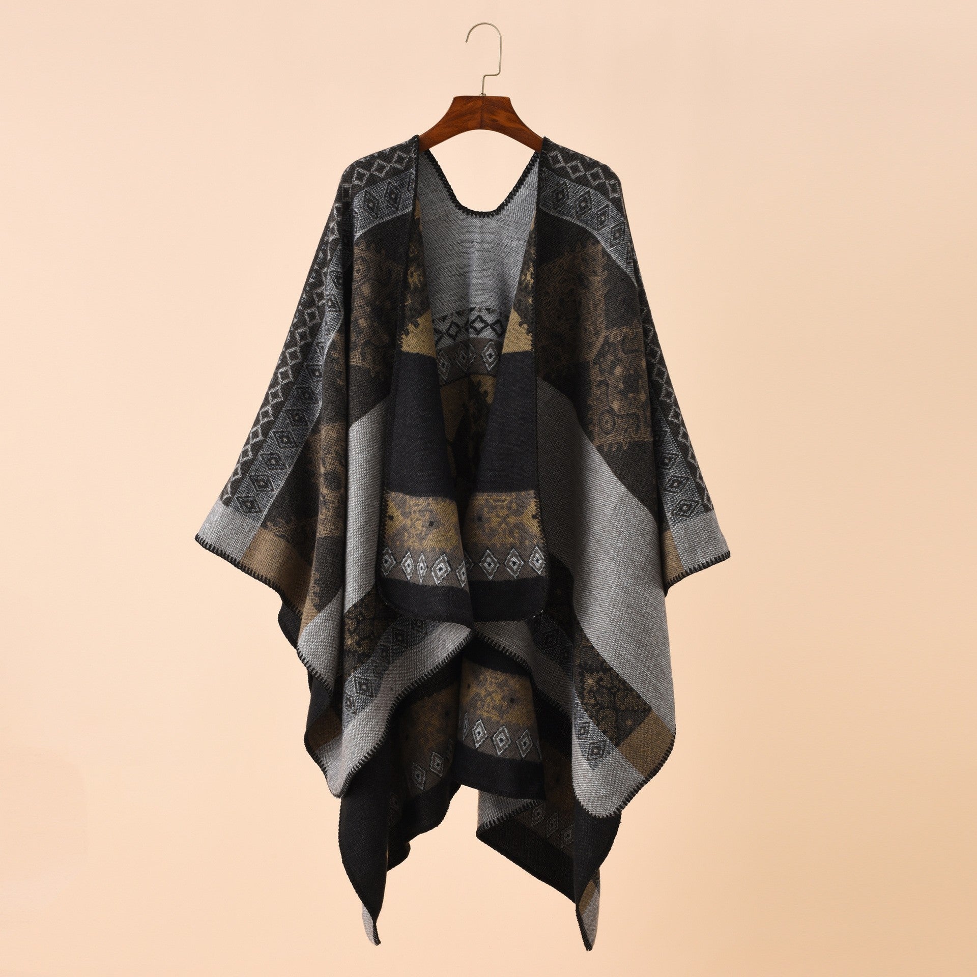 Damen Modischer Poncho mit kunstvollem Muster und fransigen Kanten WW