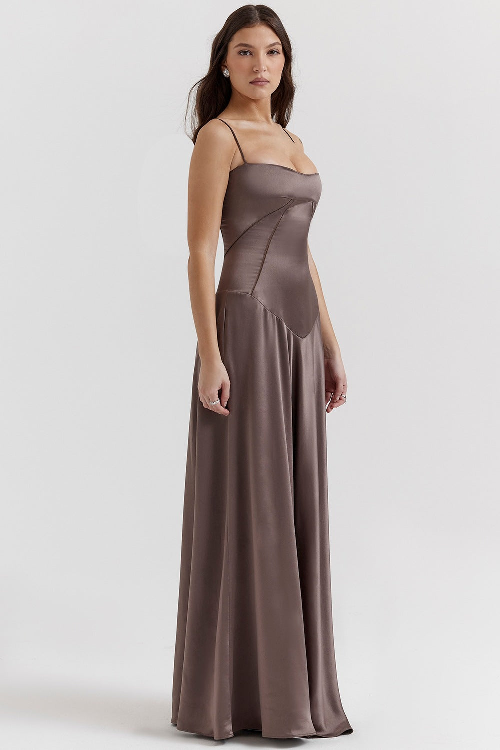 Damen Abendkleid mit figurbetontem Schnitt und elegantem Satin-Finish W&W Mode