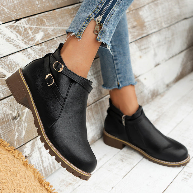 WW | Modische orthopädische Stützstiefel.