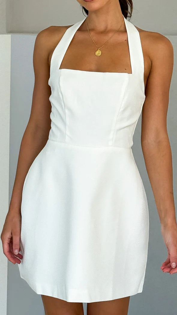 Damen Minikleid mit fließendem Schnitt und eleganten Halter-Details WW