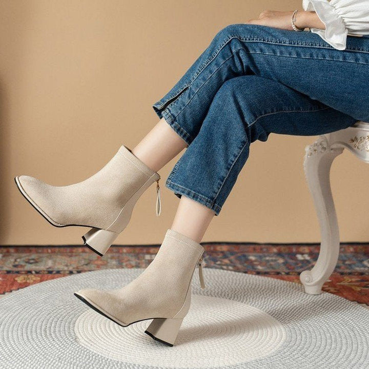 Damen Stiefeletten mit elegantem Blockabsatz und weichem Obermaterial W&W Mode
