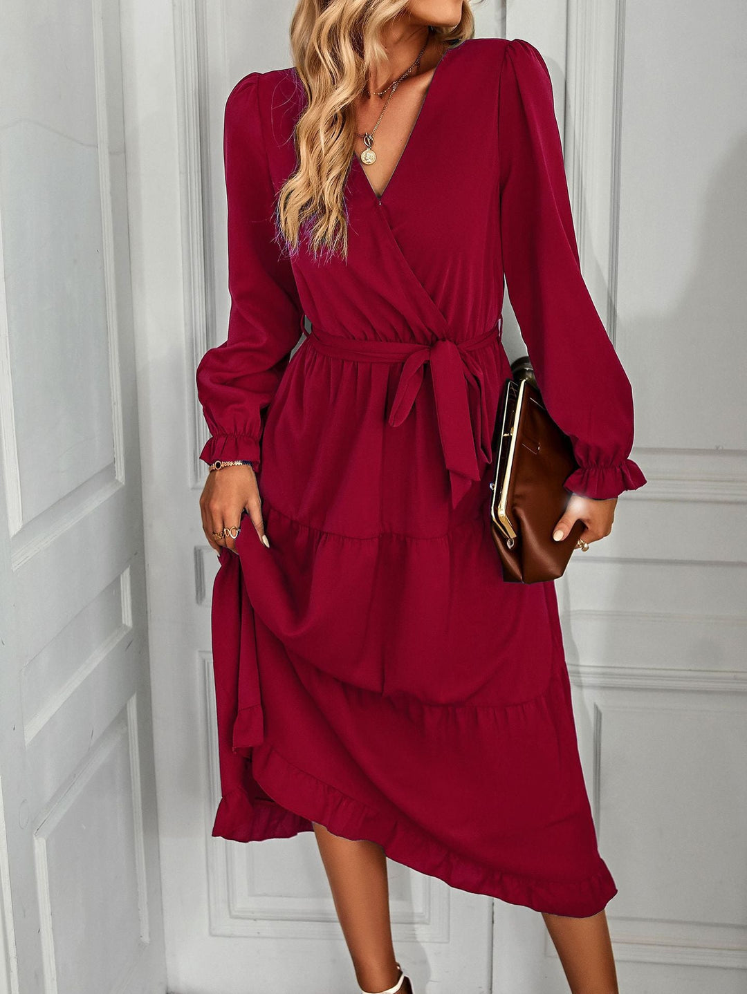 Damen Wickelkleid mit Rüschendetails und eleganten Puffärmeln W&W Mode