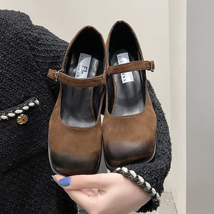 Damen klassische Mary Jane Schuhe mit verstellbarem Riemen und blockiertem Absatz W&W Mode