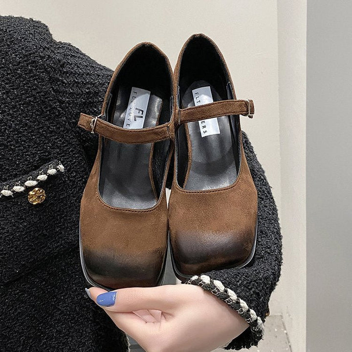 Damen klassische Mary Jane Schuhe mit verstellbarem Riemen und blockiertem Absatz W&W Mode