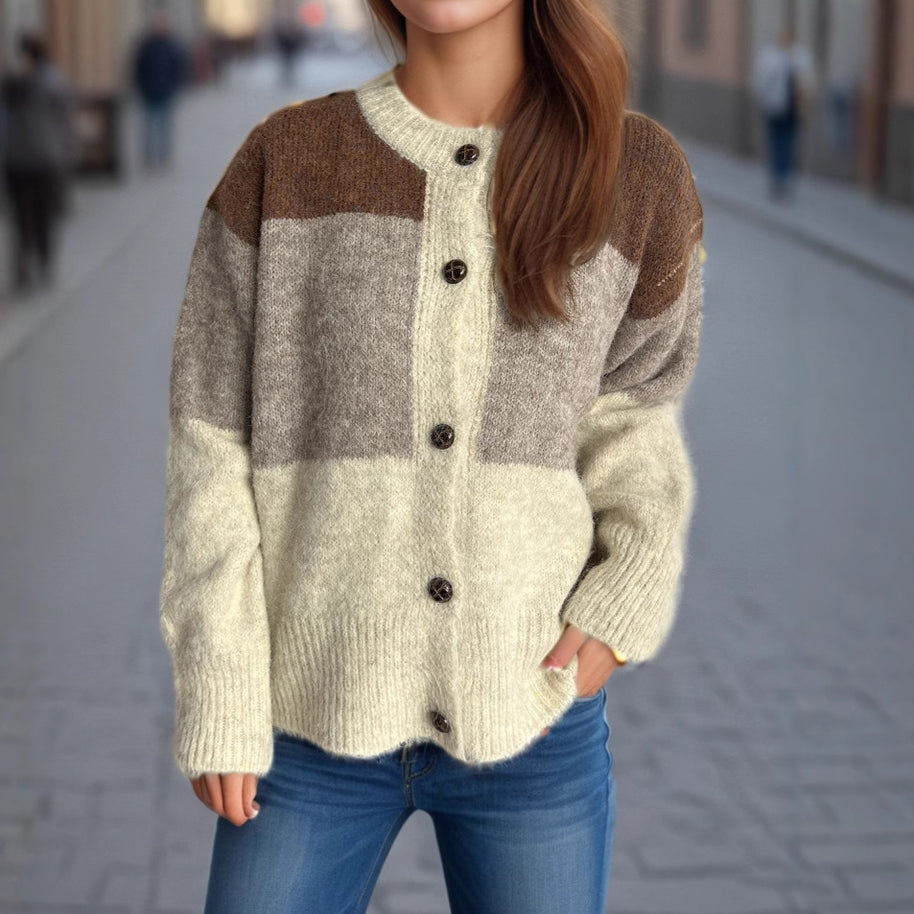 Damen Strickjacke mit knöpfbarem Design und modernen Farbschnitten WW