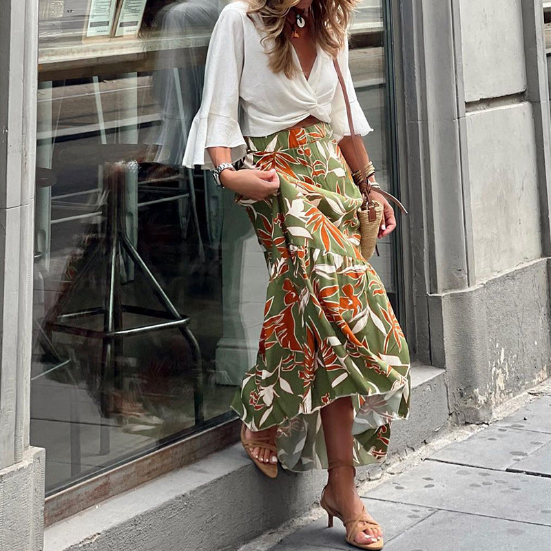 Damen Fließender Maxi-Rock mit floralem Design und asymmetrischem Saum WW