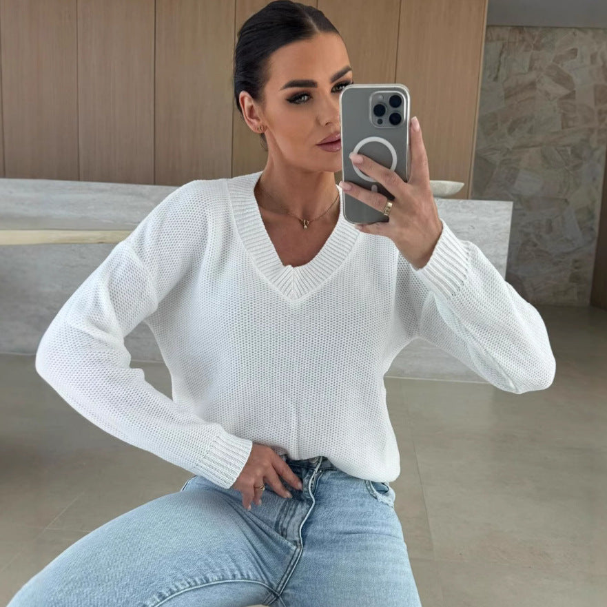Damen Strickpullover mit tiefem V-Ausschnitt und legerem Schnitt WW