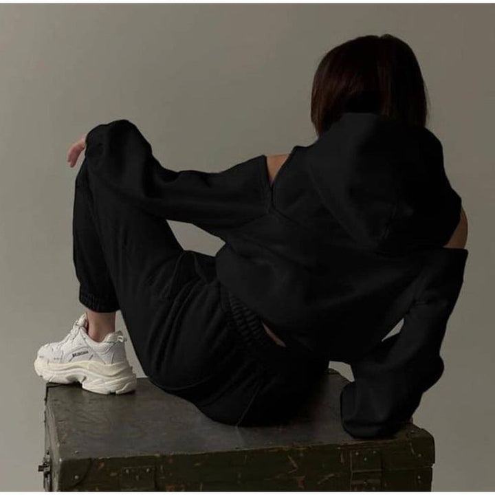 Damen Sweatshirt mit lässigem Cut-Out-Design und praktischen Taschen W&W Mode