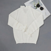 Damen Strickpullover mit Rüschendetails und perlenverzierten Knöpfen WW