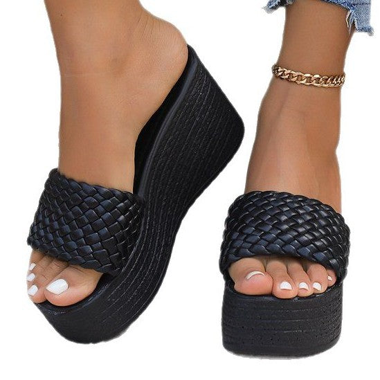 Damen Wedge-Pantoletten mit geflochtenem Obermaterial und komfortabler Sohle W&W Mode