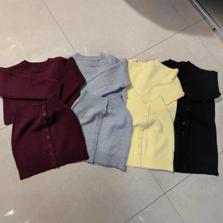 Damen Strickbluse mit Knopfdetails und luxuriösem Komfort WW