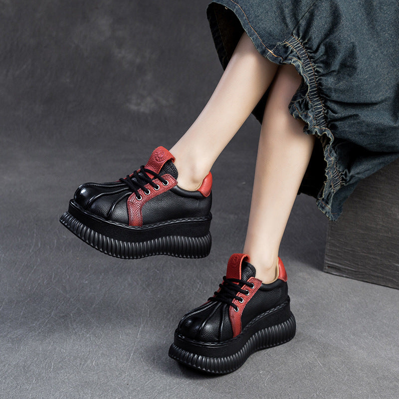 Damen Chunky Plateau-Sneaker aus hochwertigem Leder mit raffinierten Details WW