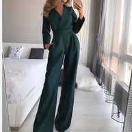 WOLF Langärmeliger Jumpsuit mit schmaler Passform für Frauen